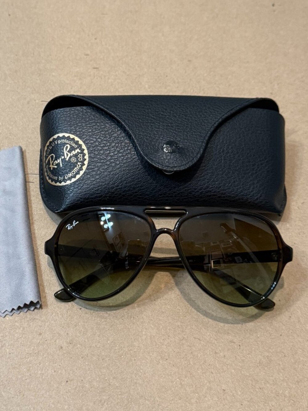 Ray-Ban Cats 5000 RB4125 Brown Tortoise Shell Aviator Sunglasses 59mm Italy